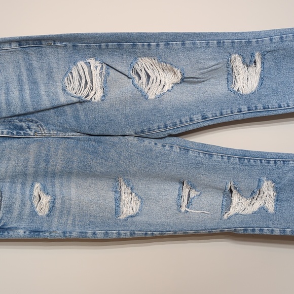 PacSun Ripped Mom Jeans Size 28 High Waist Straight Leg 100% Cotton Light Blue - Picture 4 of 12